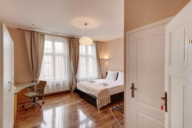 Pokój Deluxe z łóżkiem typu king-size Pokój Deluxe z łóżkiem typu king-size